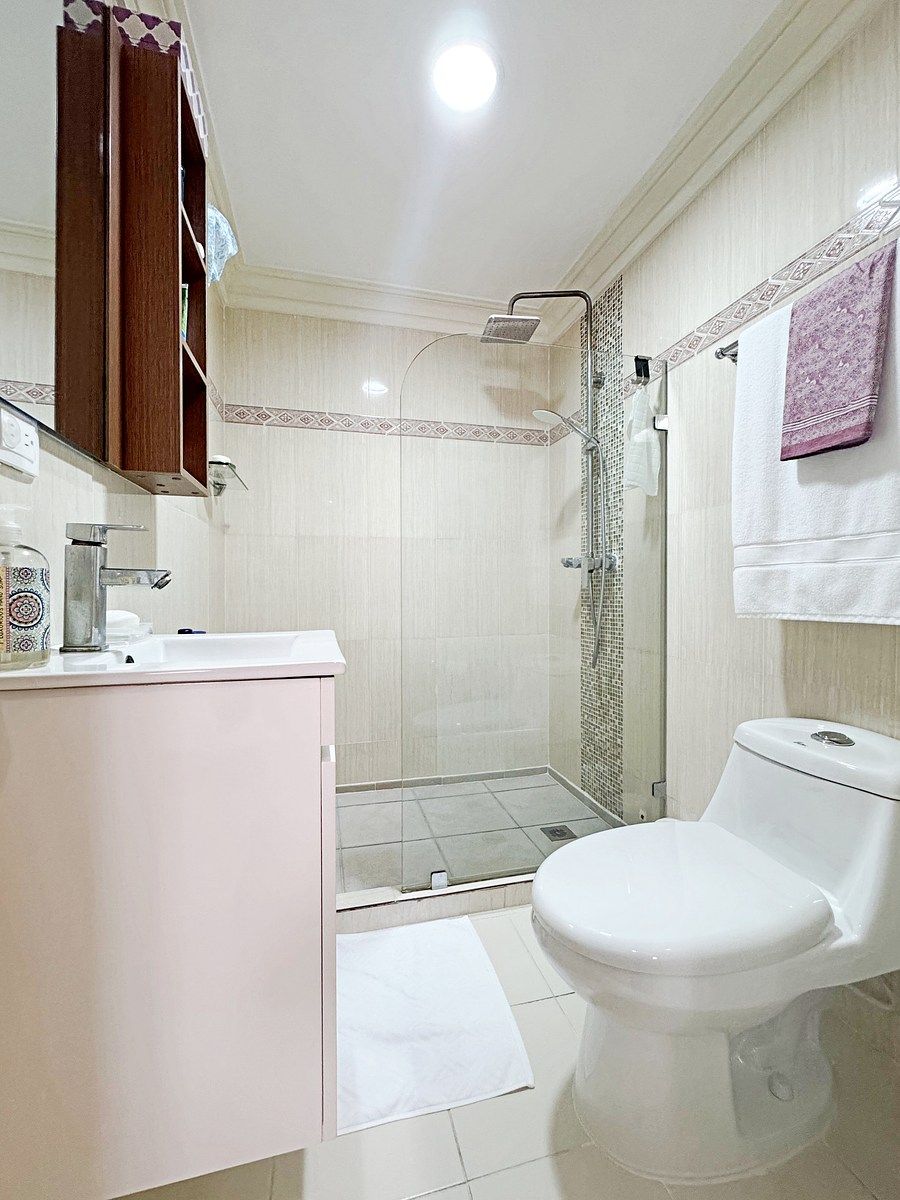 25 de 27: Baño hab. secundaria