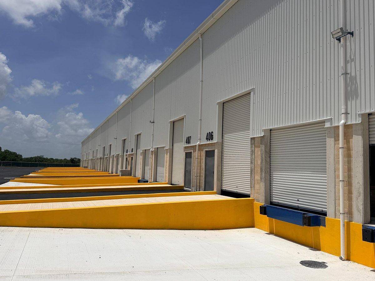 Galpão comercial em Del Sur, Mérida, foto 2 de 15