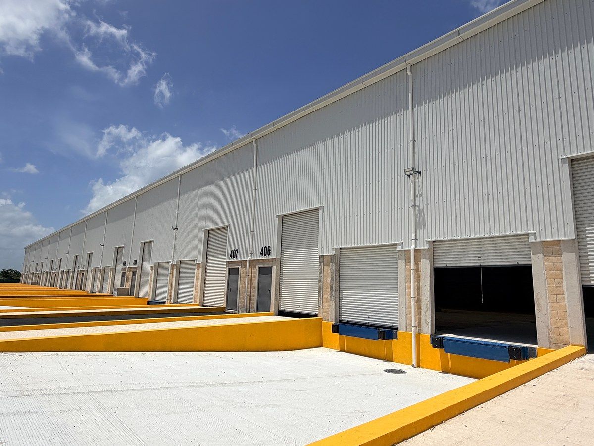DEPÓSITO PARA ALUGUEL 800 M2, EM PARQUE COM SEGURANÇA 24/7, ENERGIA BIFÁSICA, foto 1 de 15