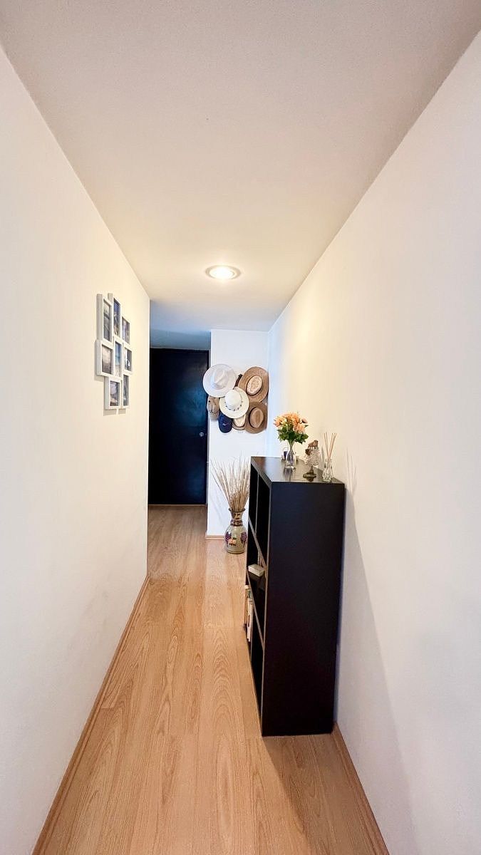 10 de 24: Pasillo a recamaras