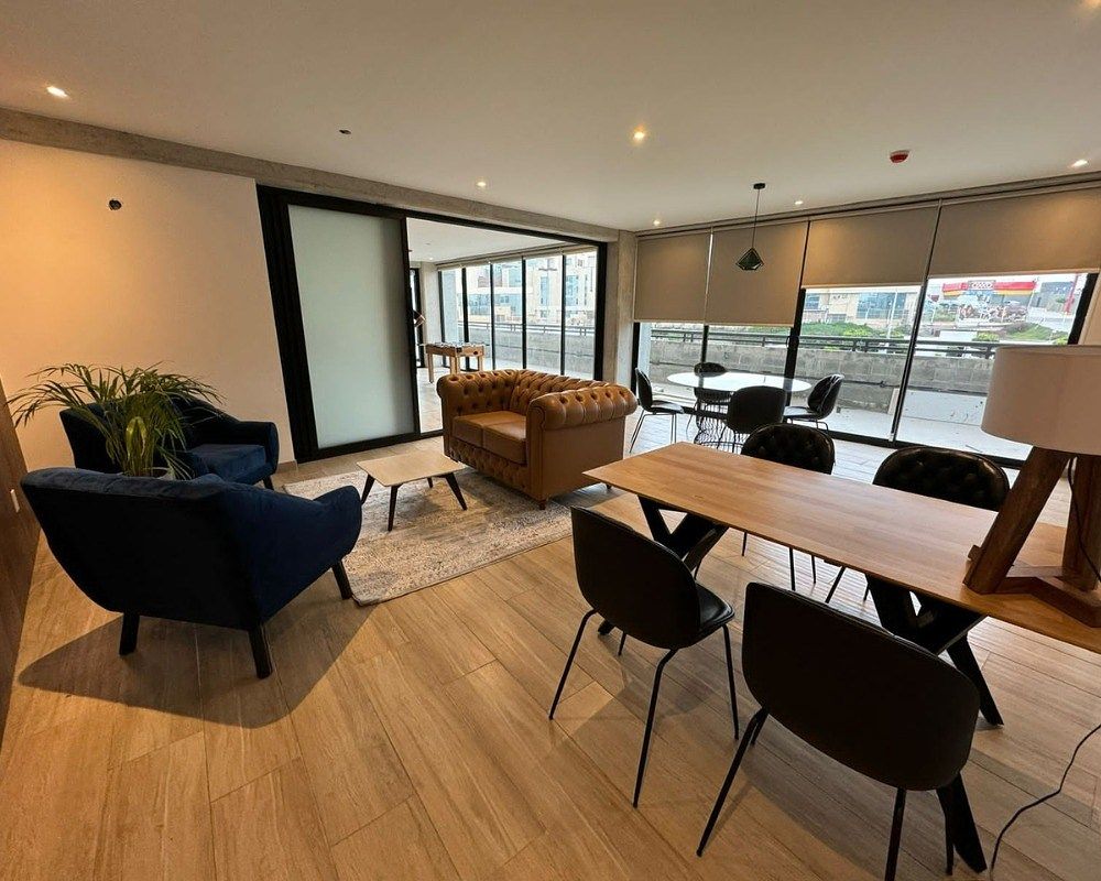 32 de 35: Amenidad Reading Room