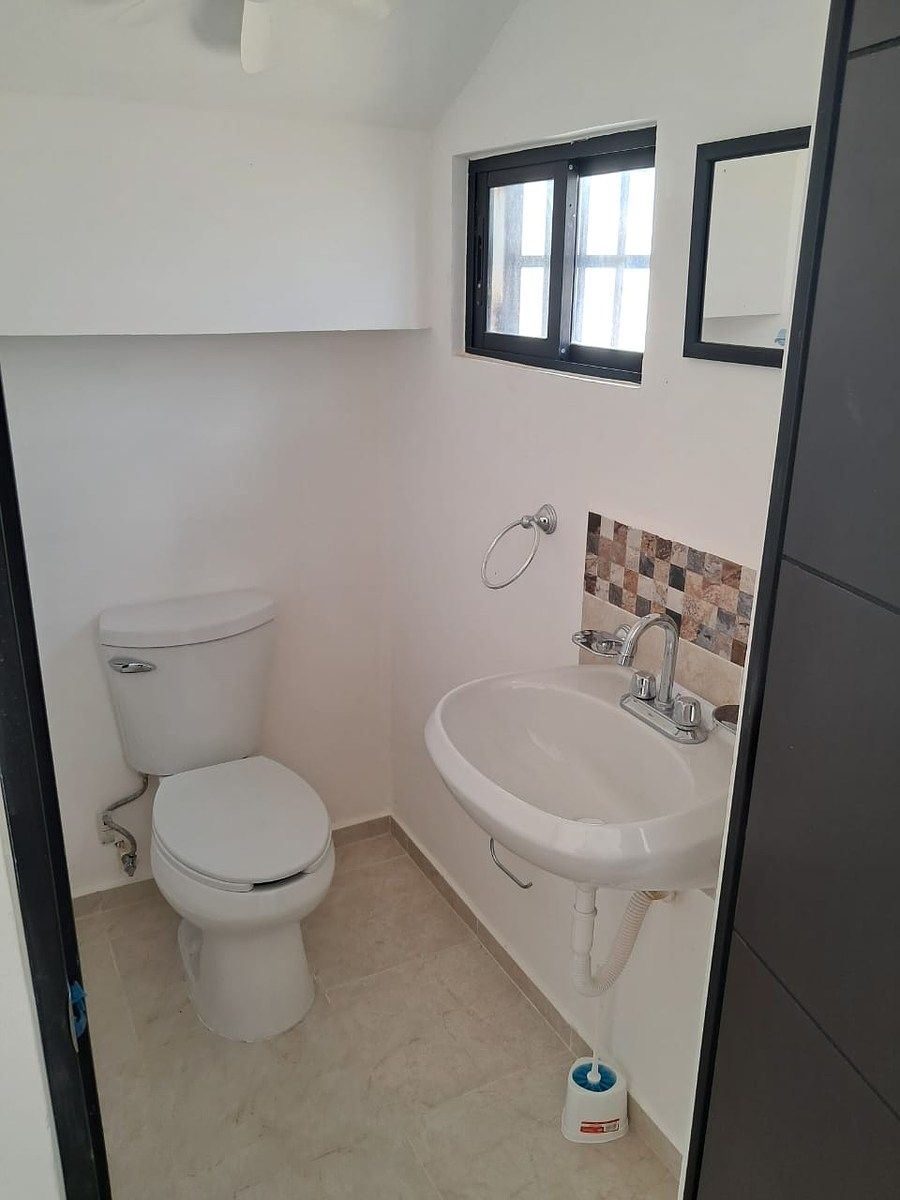 5 de 12: Medio baño