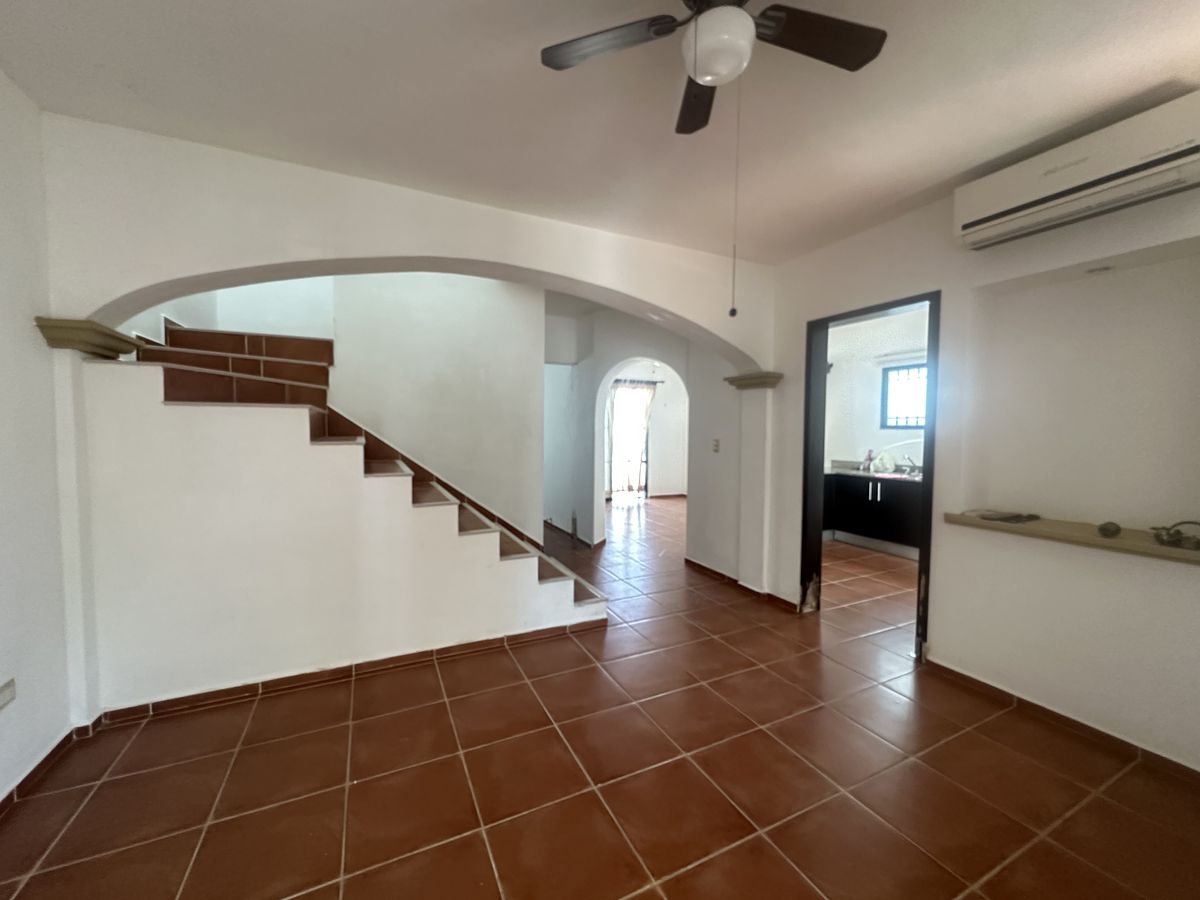 1 de 12: Planta baja