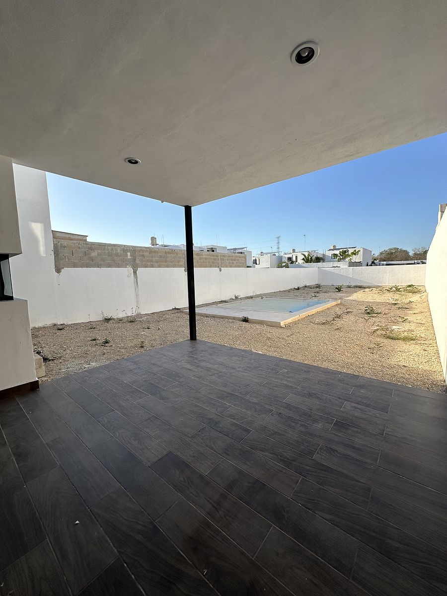 7 de 15: Terraza, piscina