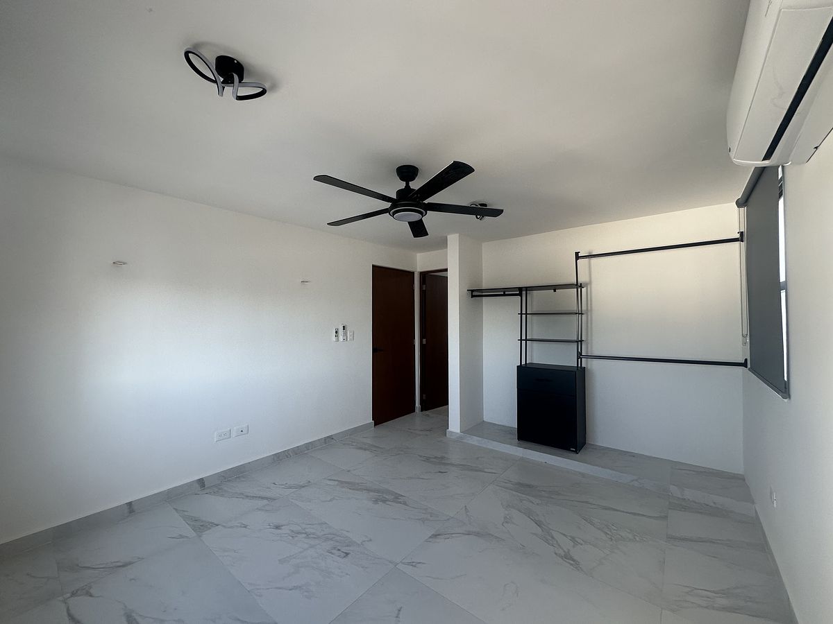 12 de 15: Habitación #2