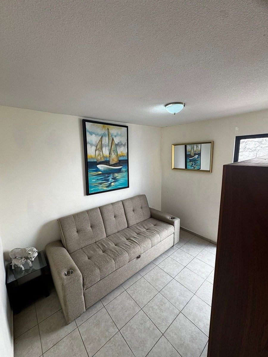 10 of 20: Sala de TV /opcion 3ra recamara