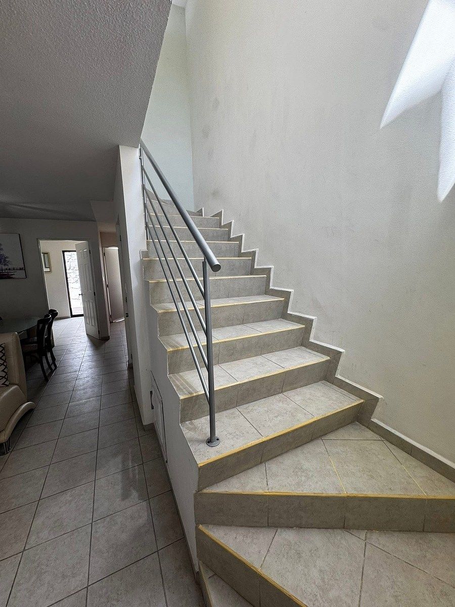 10 de 26: Acceso segundo piso