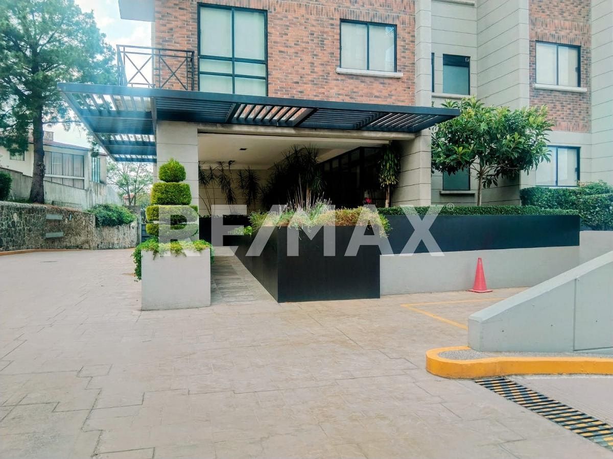 1 de 35: Acceso Edificio A