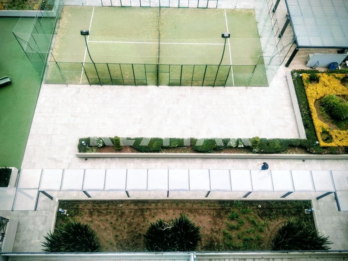 12 de 35: vista del depa cancha padel