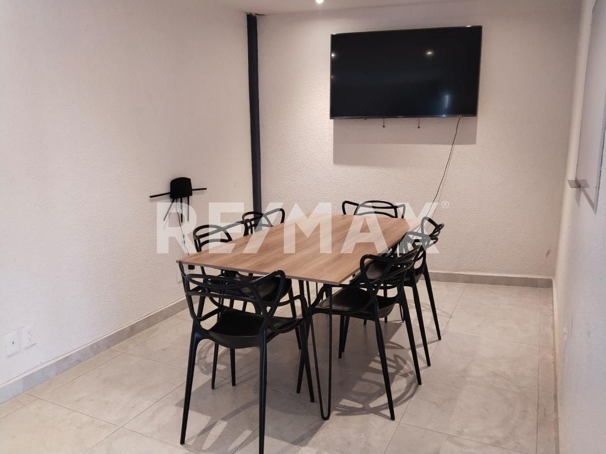 28 de 35: business center