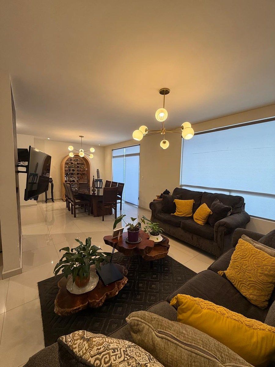 4 de 14: Sala-comedor