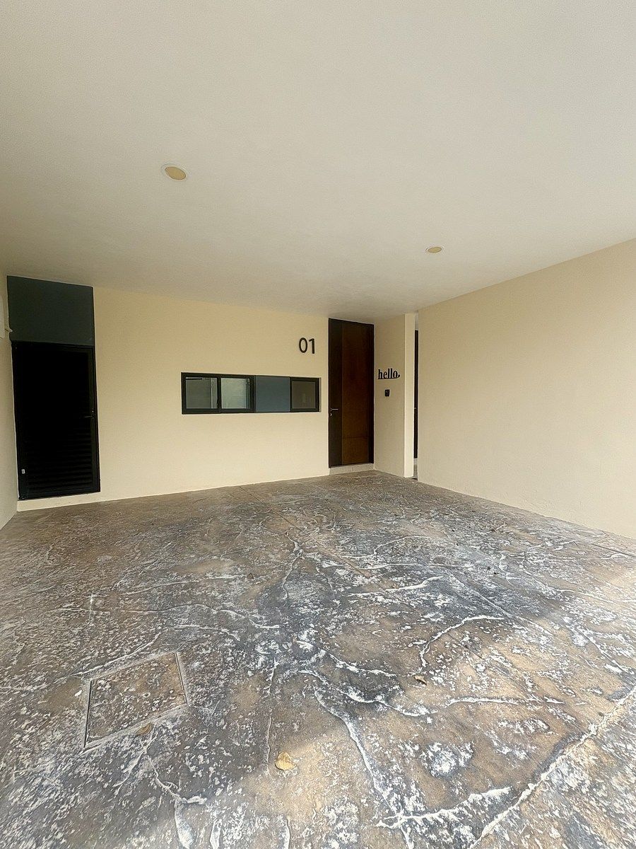 20 de 20: Garage techado