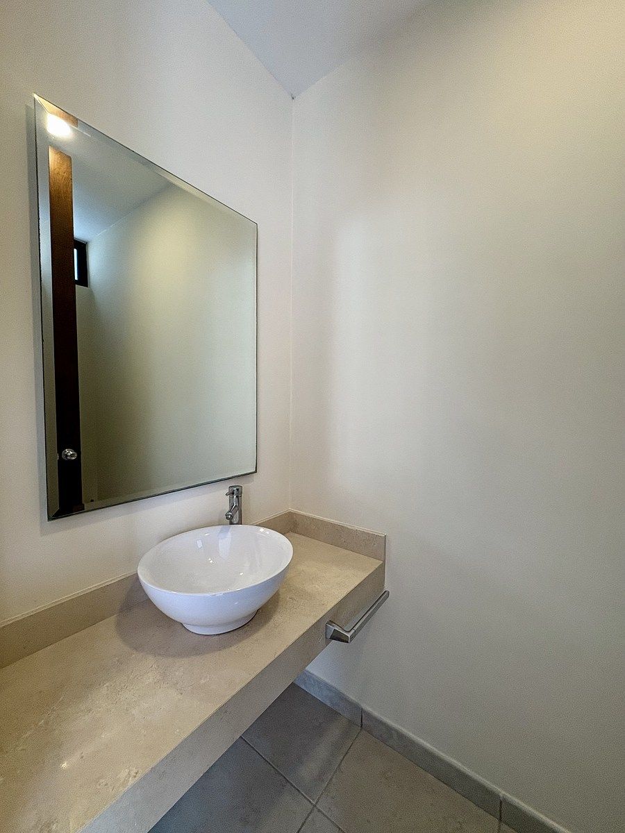 7 de 20: Medio baño visitas