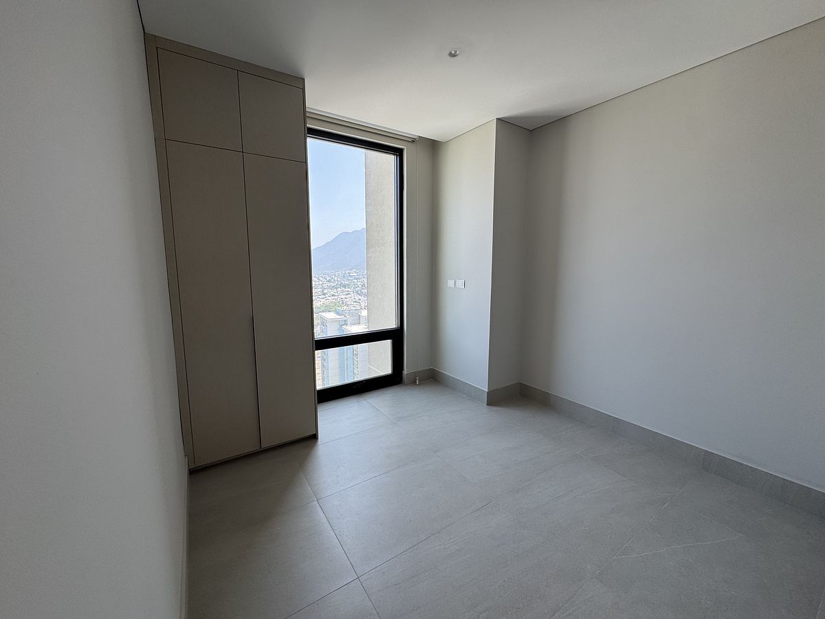 12 of 15: SEGUNDA RECAMARA SECUNDARIA