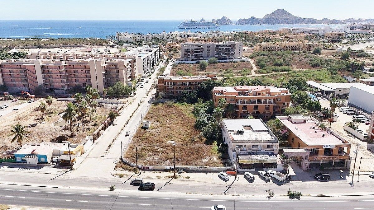 8 de 10: Superficie total: 3,534 m