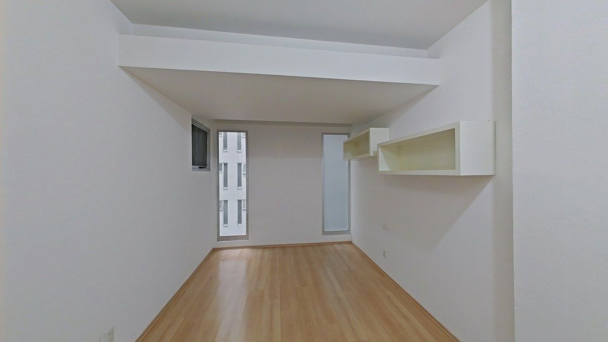 11 de 24: SEGUNDA RECAMARA