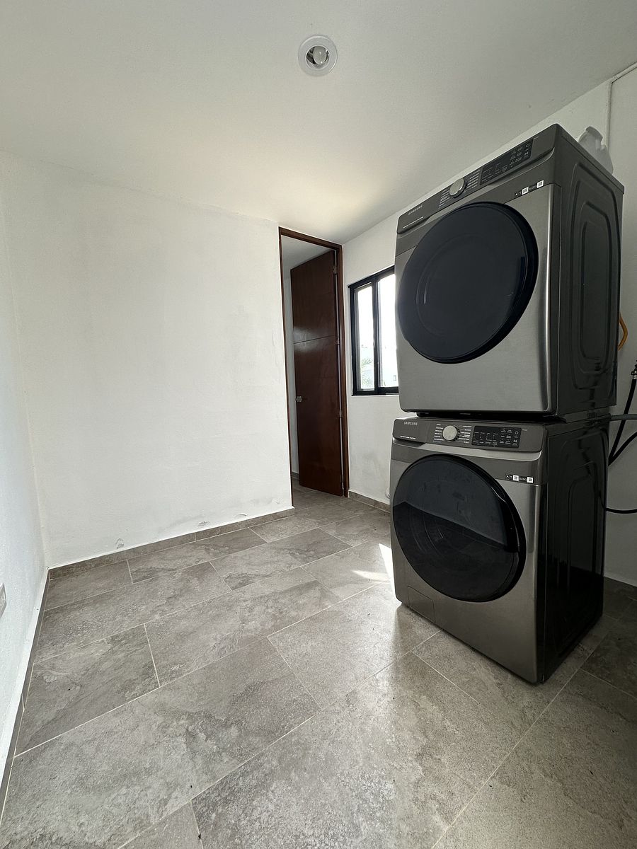 7 de 17: Cuarto de servicio