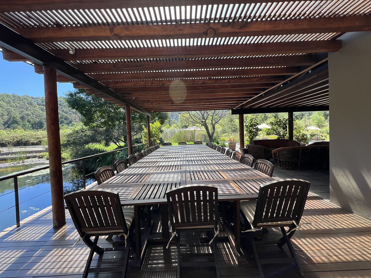 40 de 42: Comedor casa club