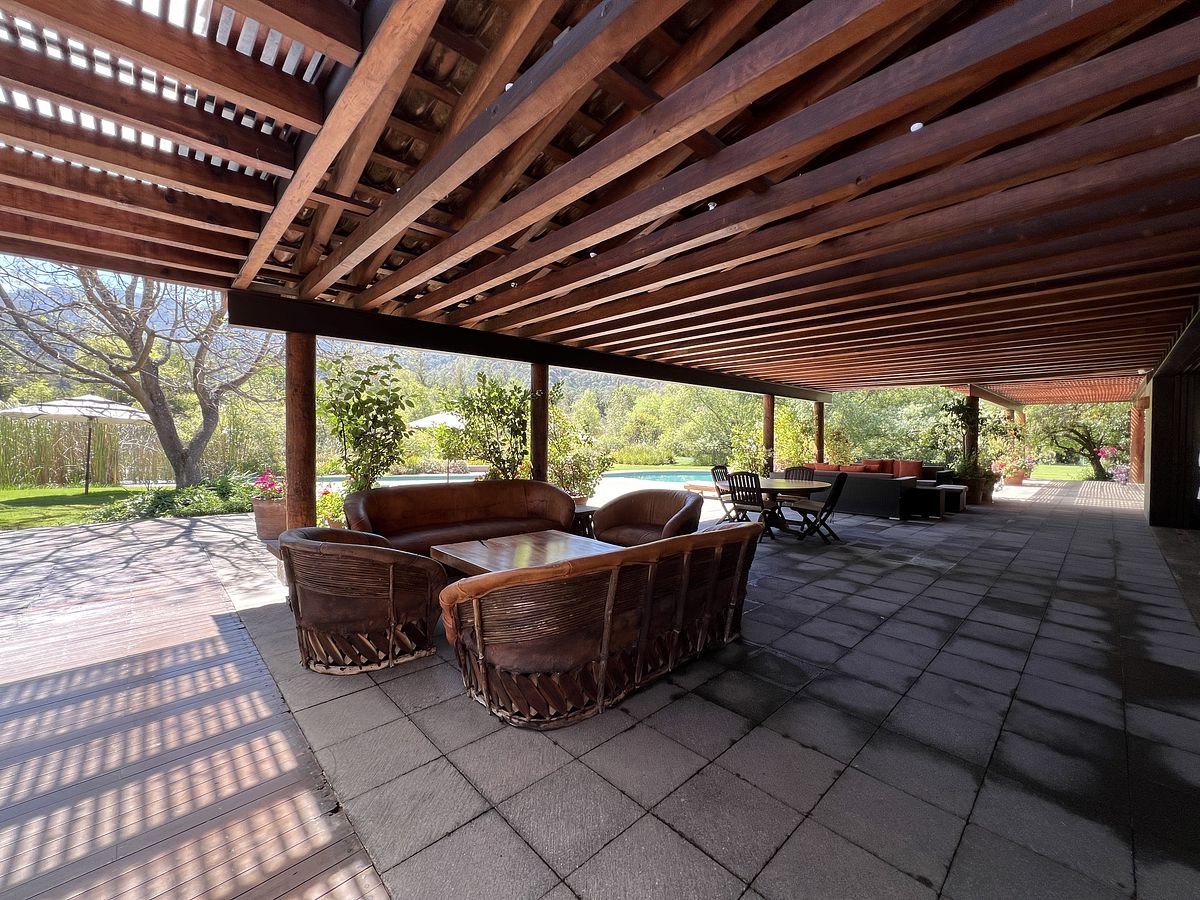 49 de 50: Comedor casa club