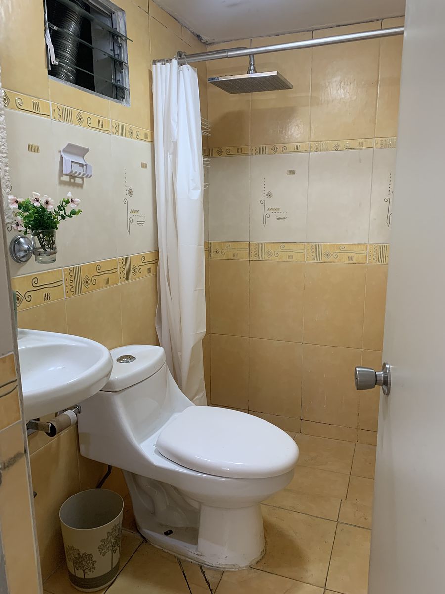 7 de 13: Baño completo