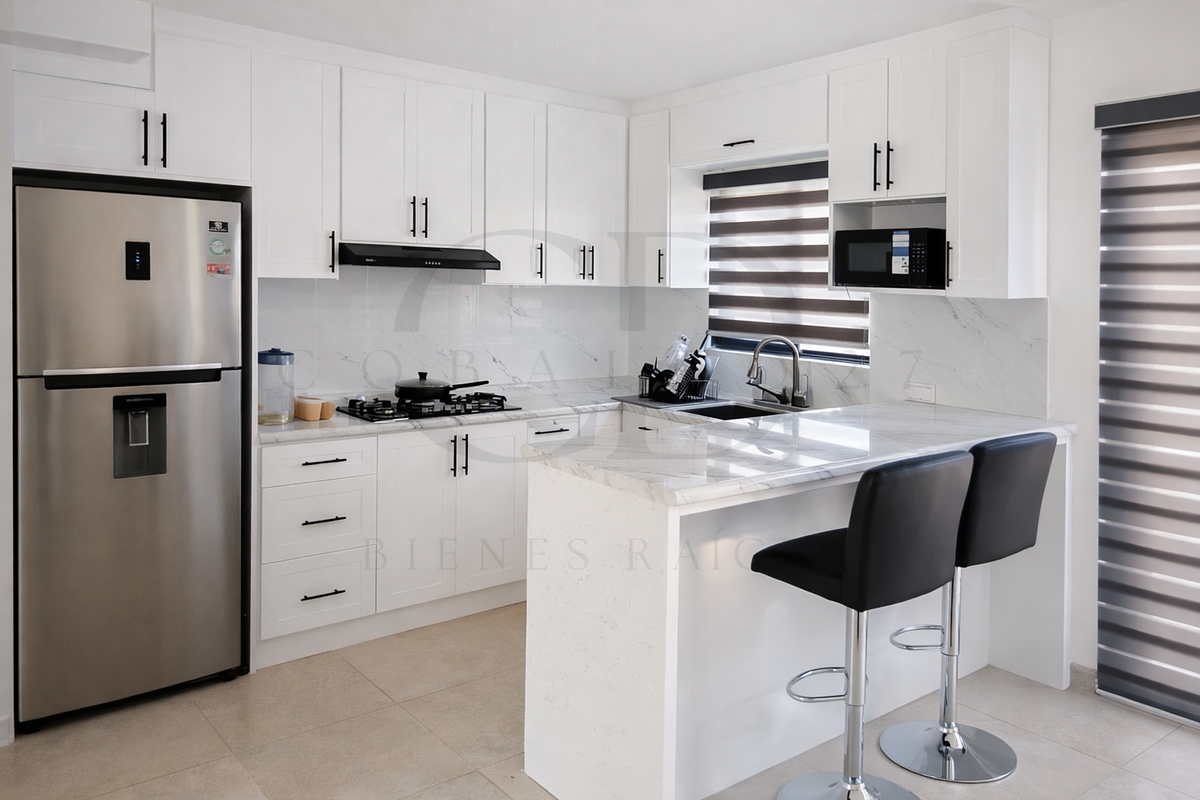 4 of 17: Cocina completamente equipada