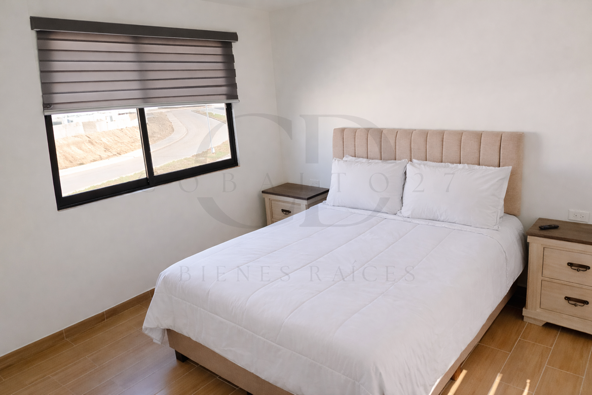 7 of 17: Recámara 2