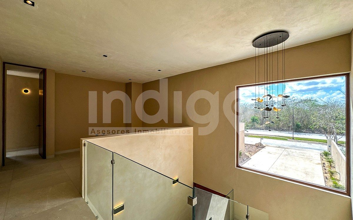 18 de 50: Pasillo Planta Alta