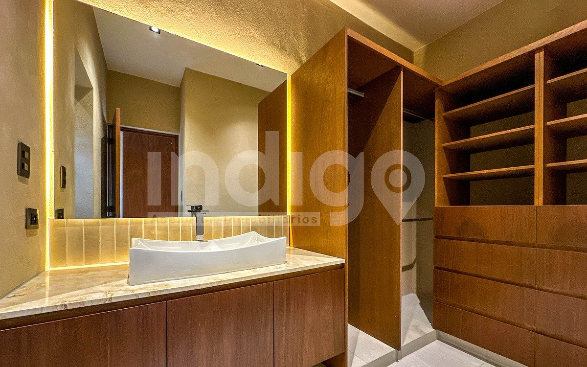 30 de 50: Baño Recámara Secundaria 1