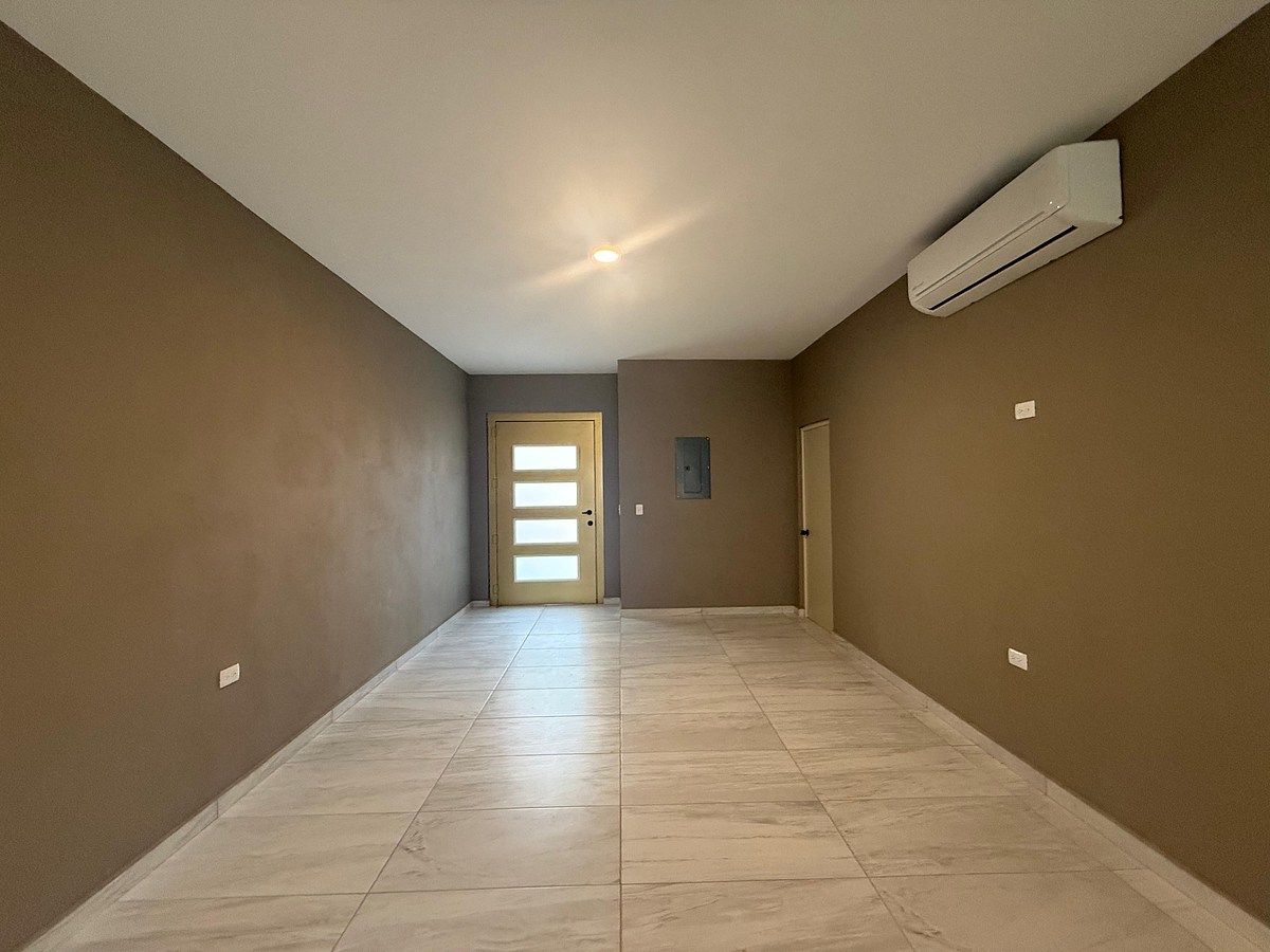 Casa em Lomas de Abasolo, Mexicali, foto 15 de 18