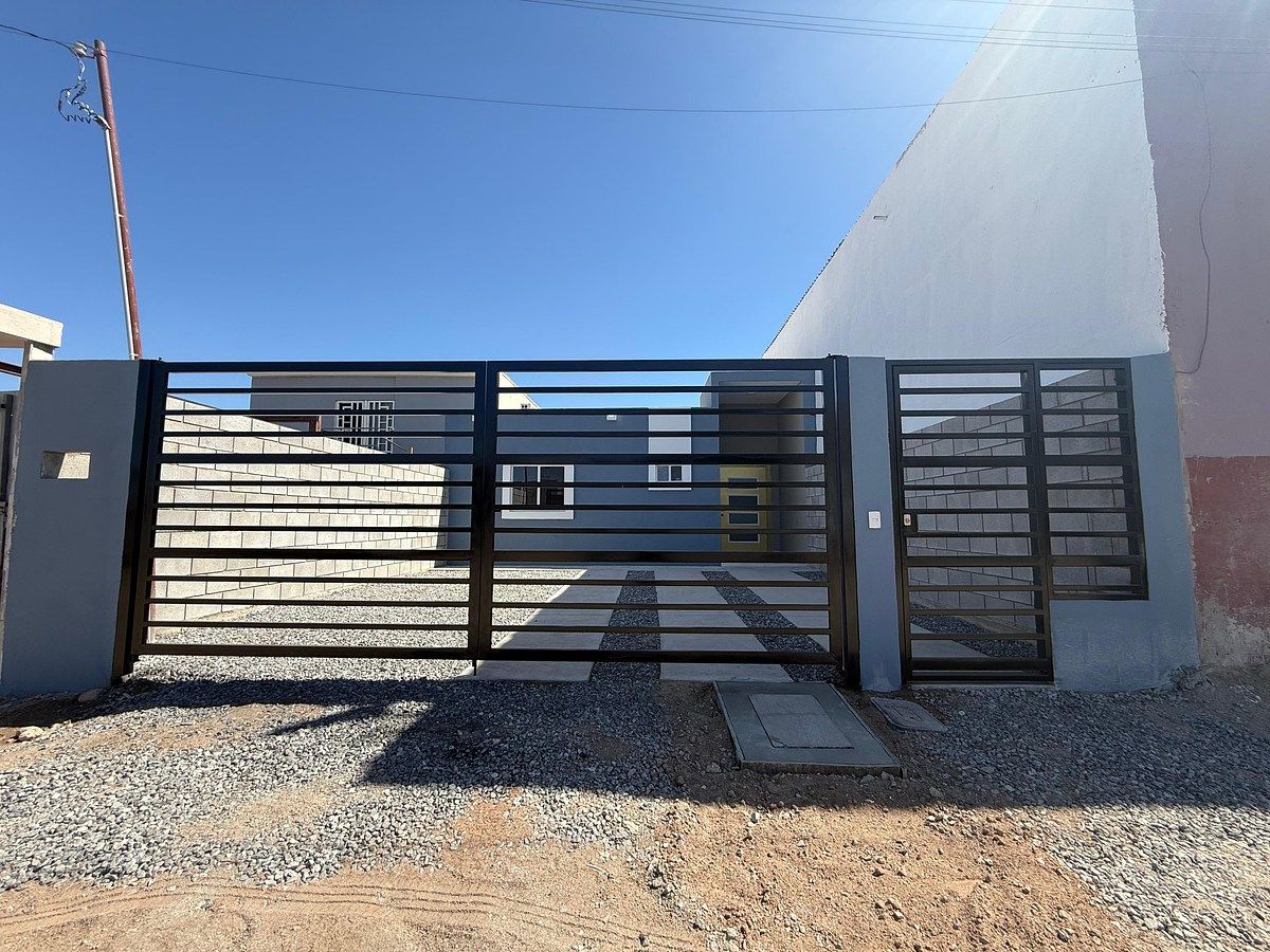 Casa em Lomas de Abasolo, Mexicali, foto 2 de 18