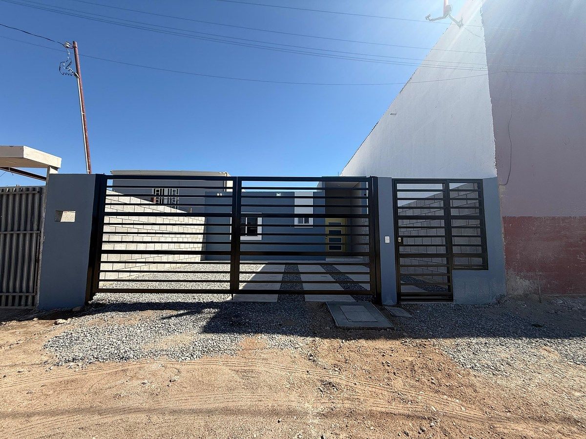 Casa à venda em Lomas de Abasolo (Mexicali, B.C.)!, foto 1 de 18