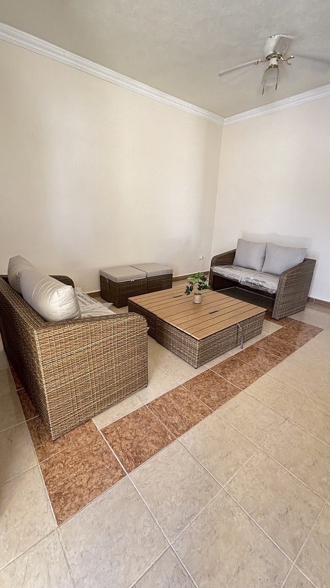 3 de 34: sal en la entrada