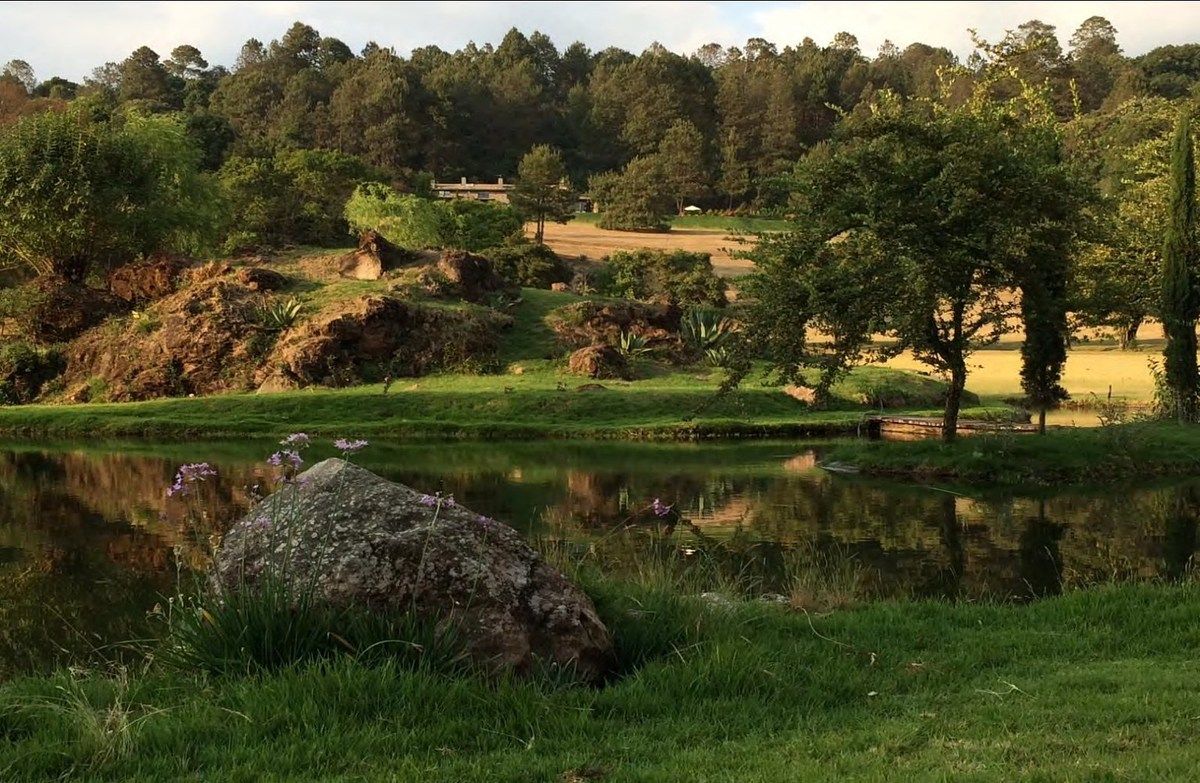 2 of 29: Casa vista desde el Lago