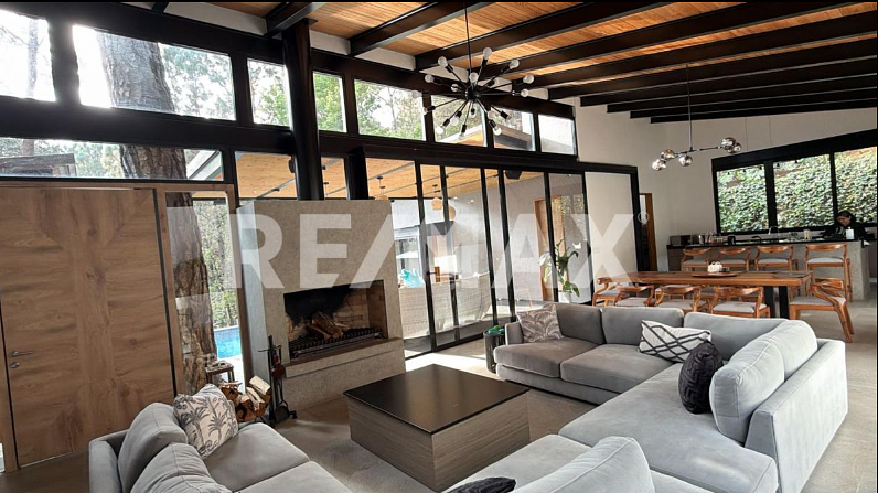 7 de 29: Family room