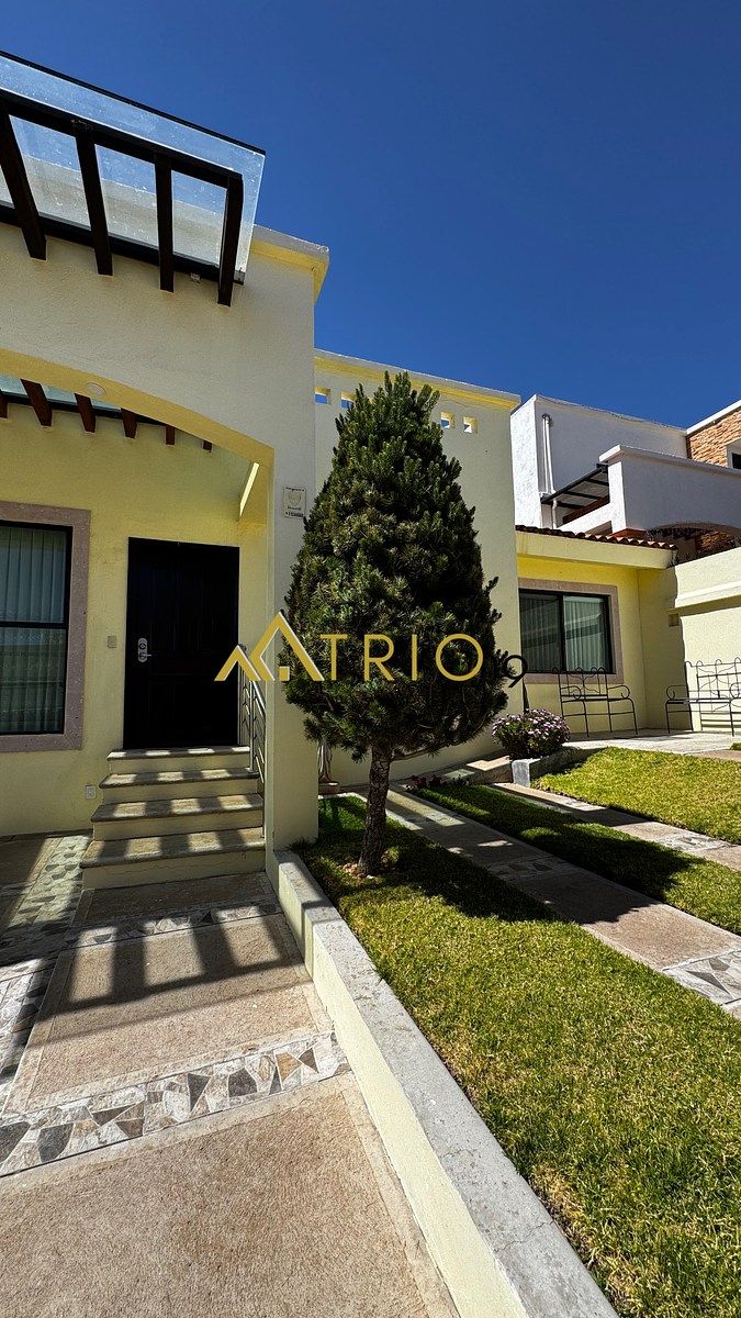 19 de 19: Fachada interior