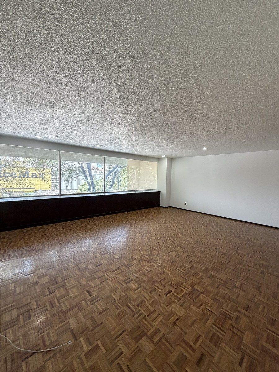 1 de 18: ESTANCIA SALA COMEDOR