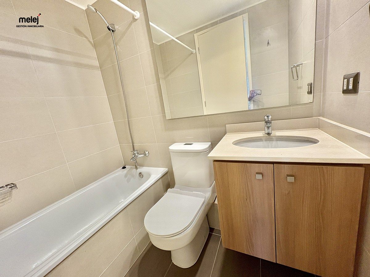 5 de 15: Baño 1