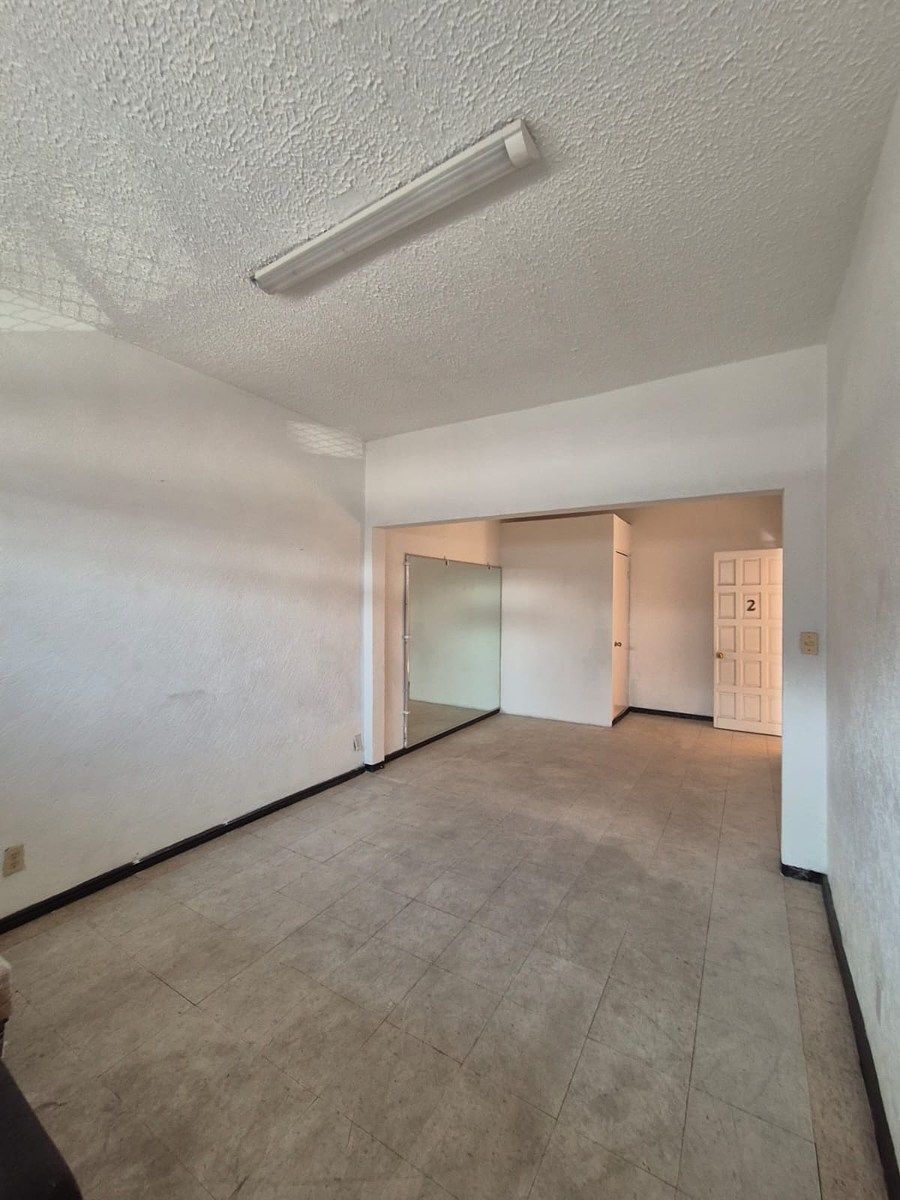 14 of 19: Oficina - Real