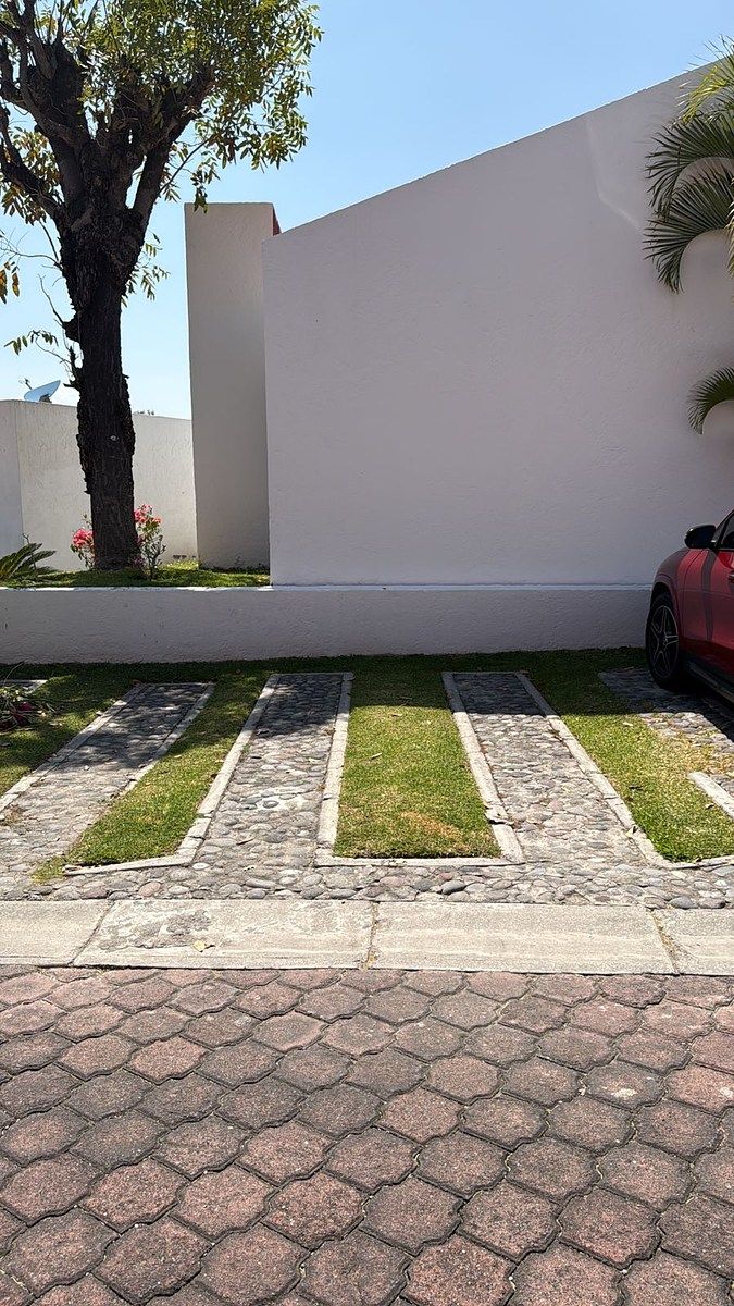 17 de 18: Espacio para 2 autos