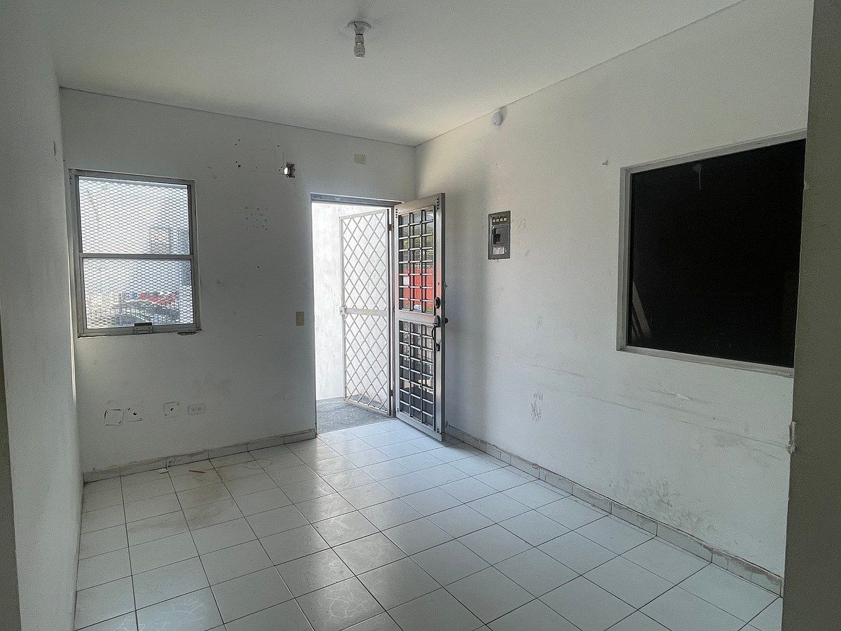 Armazém comercial para alugar R$32.100 + IVA, em Valle Infonavit, Mty, NL, foto 1 de 8