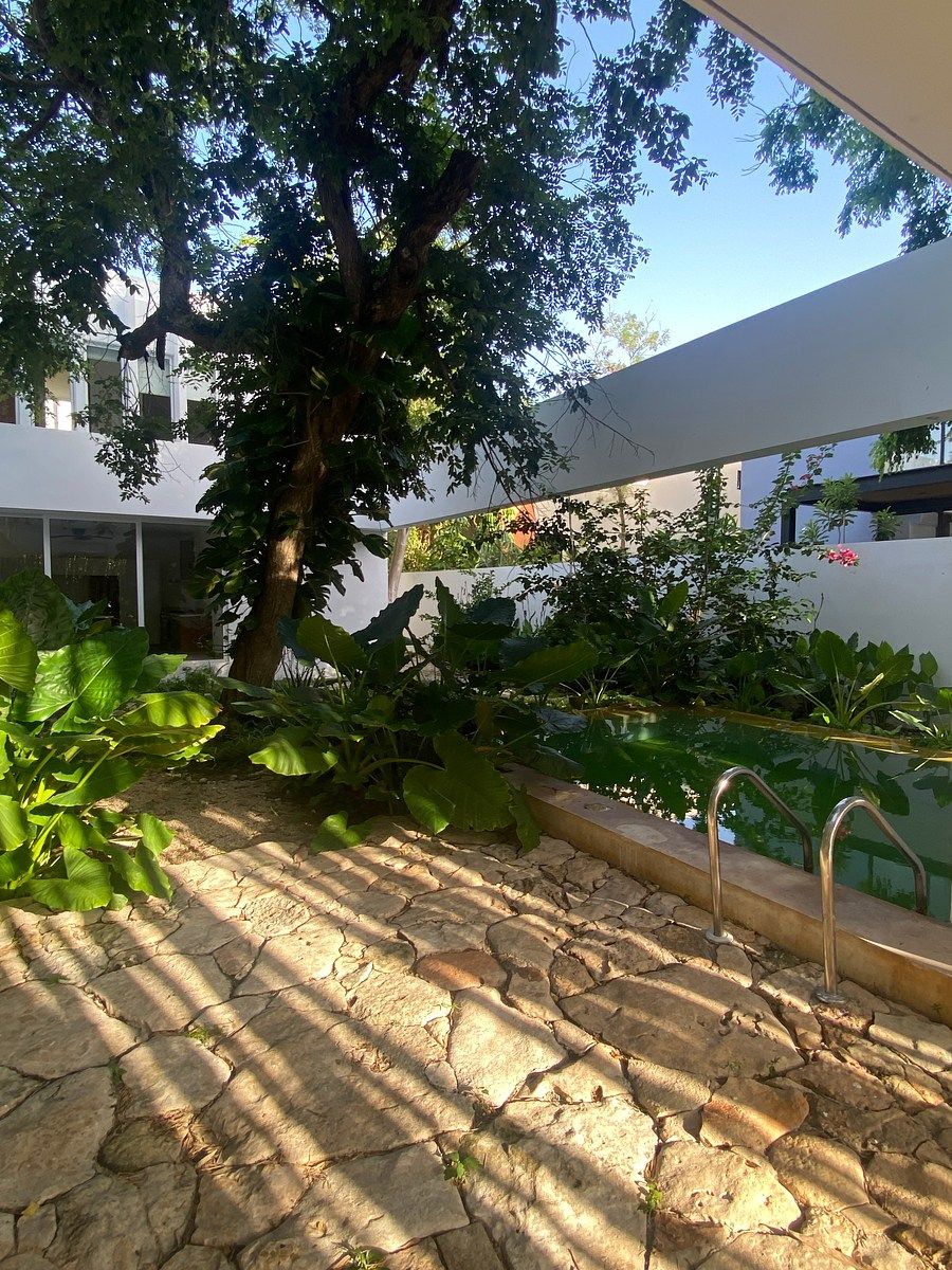 Country club renta casa remodelada, foto 1 de 31