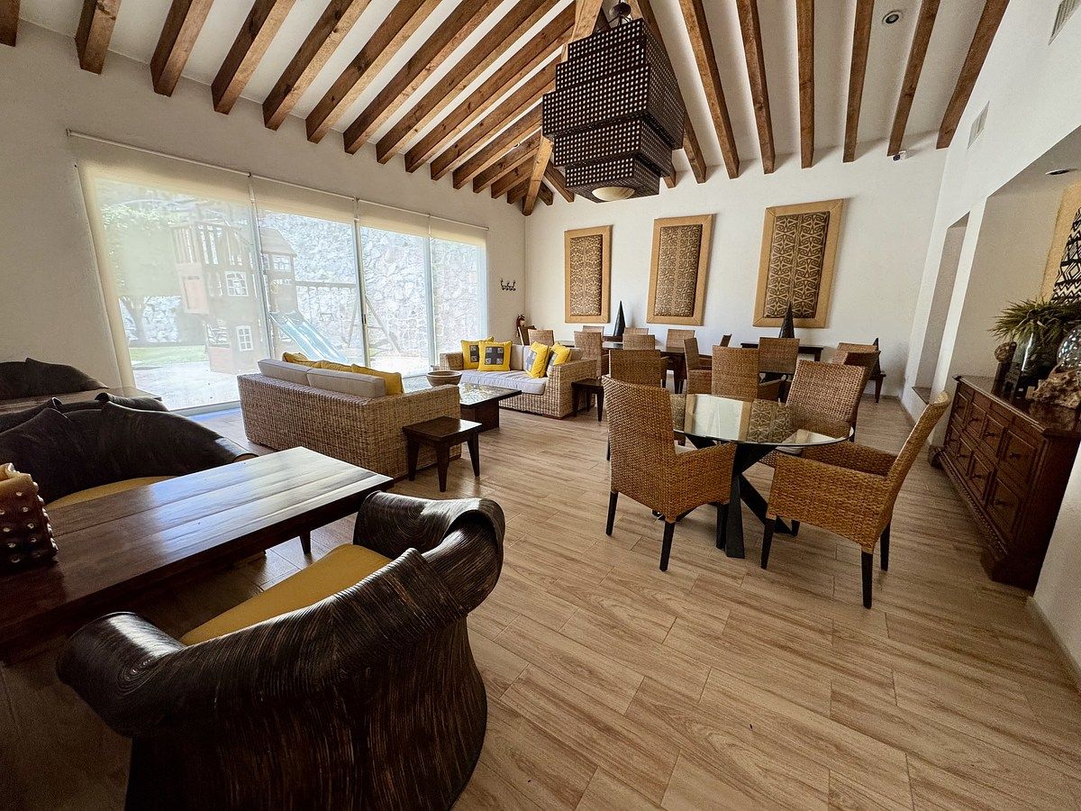 15 de 15: Salón de usos múltiples