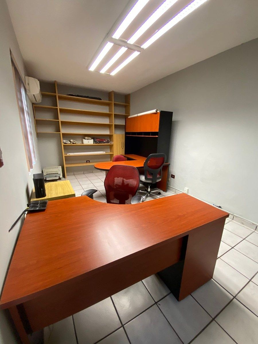 10 de 23: OFICINA 8