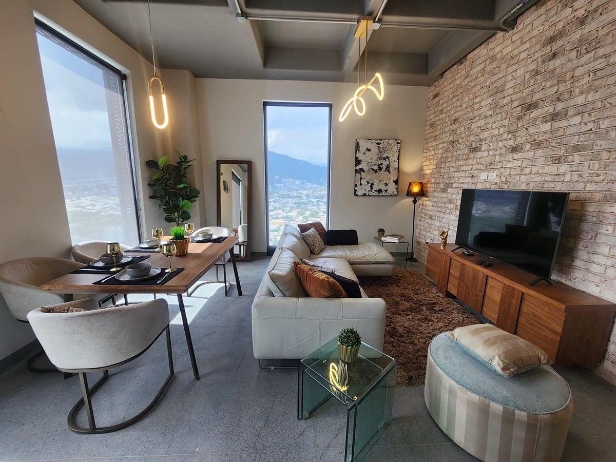 1 of 9: comedor y sala