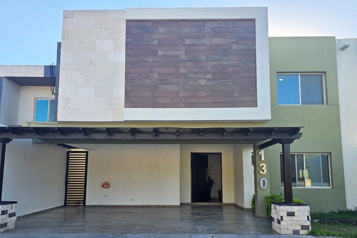 Casa en VENTA al oriente de Saltillo en Real de Torrecillas