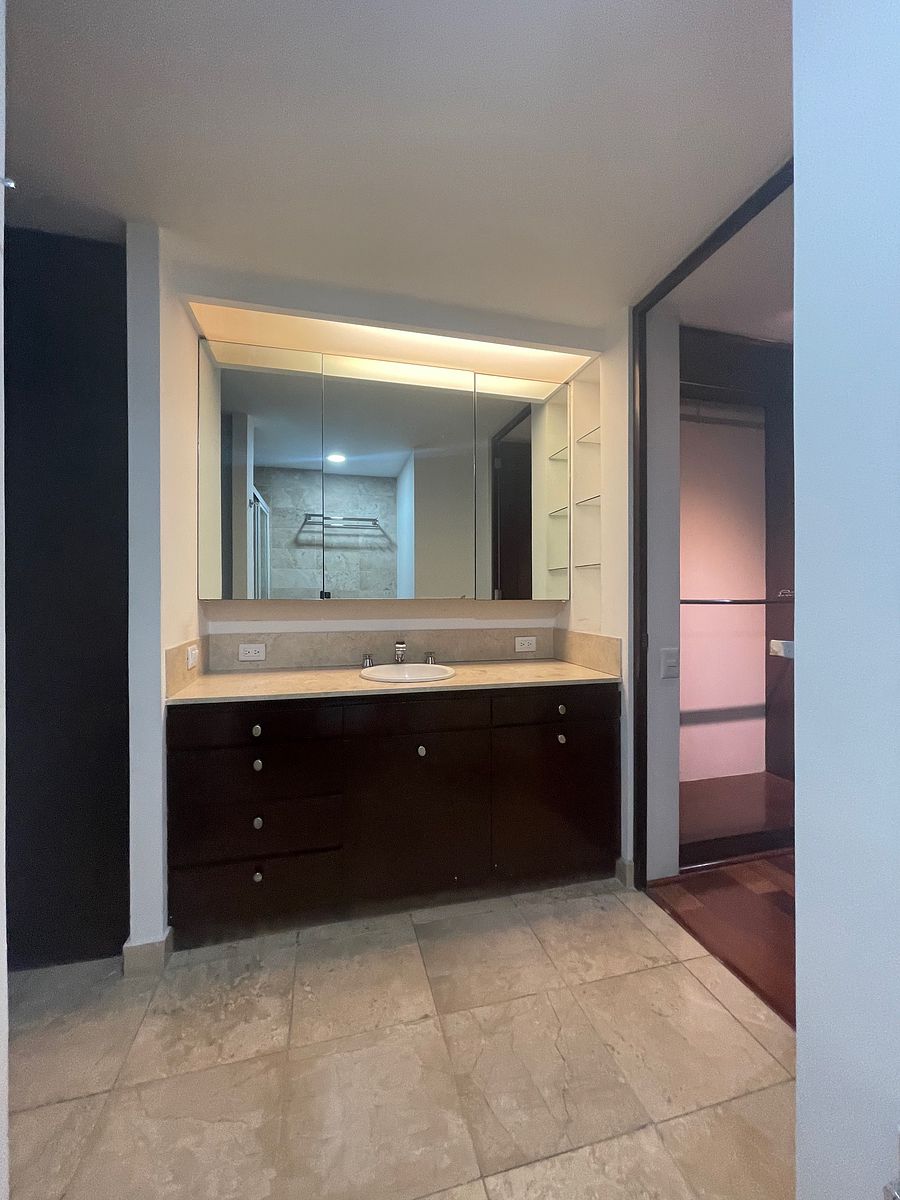 Apartamento em Bosque de las Lomas, Miguel Hidalgo, foto 34 de 36