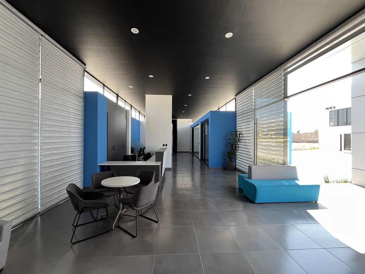 17 de 36: ÁREA DE OFICINAS