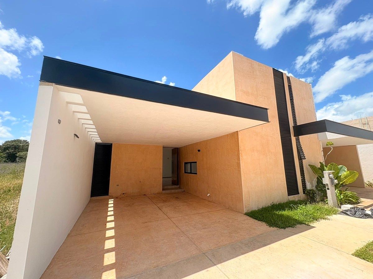 CASA EN VENTA DE UNA PLANTA EN ZONA COUNTRY, NORTE DE MÉRIDA, foto 1 de 22