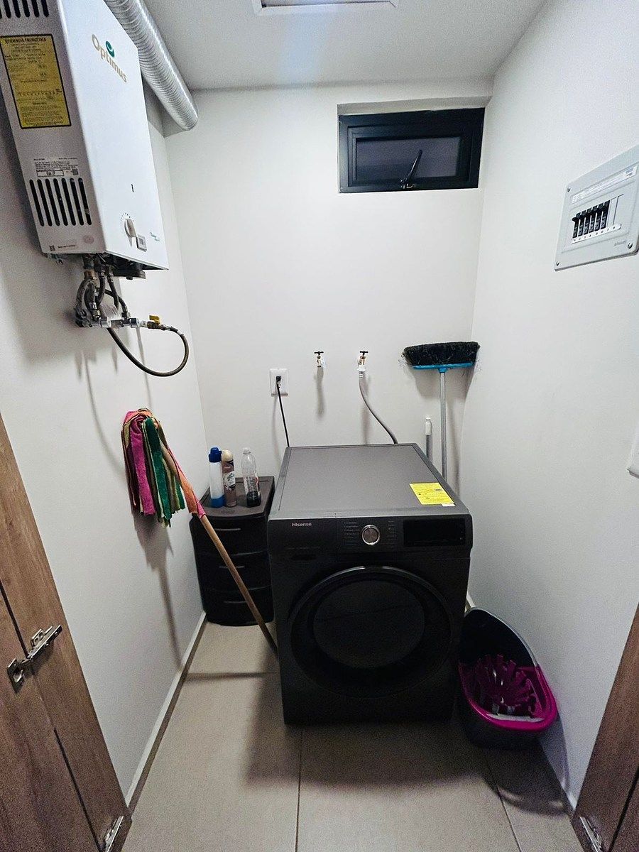 10 de 14: Cuarto Lavado