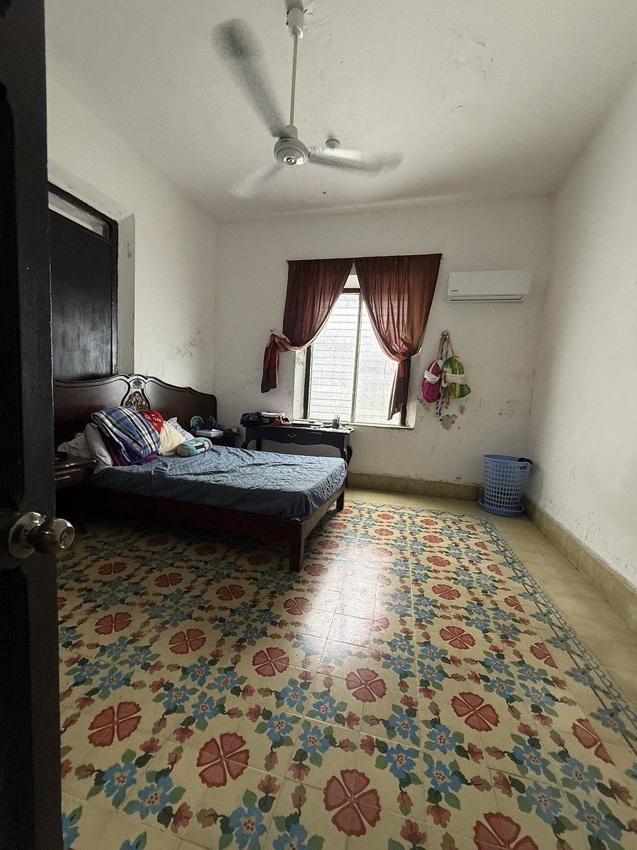 3 de 30: recamara 1 con piso de pasta original